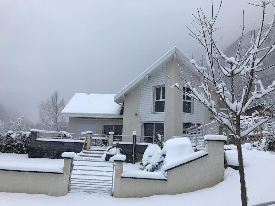 Le Fsi .Confort*Wifi*Parking*Ski - Cure Thermale-Les Lodges De Sandrine La Léchère Екстериор снимка